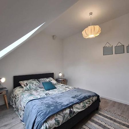 Centre Ville 3 Pieces Envoutant Sous Combles 40M² Joigny Bagian luar foto